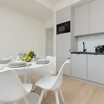 Amazing Spacious In Center By Renters