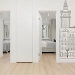 アパート Amazing Spacious In Center By Renters