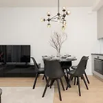 アパート Amazing Spacious In Center By Renters *