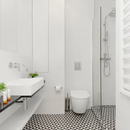 Amazing Spacious In Center By Renters 华沙